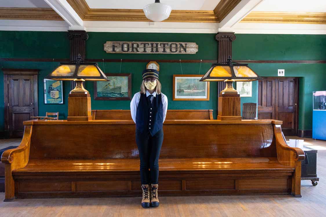 Smiths Falls train station